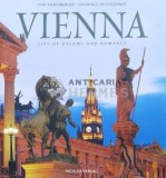 Cumpara ieftin VIENNA CITY OF DREAMS AND Romance (Album) - JOHANNES SACHSLEHNER (#B23)