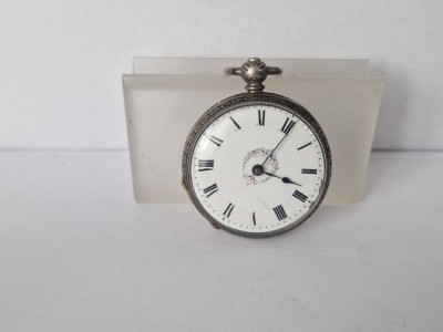 Ceas de Buzunar din Argint Cadran Alb cu Cifre Arabe - Mecanic -Key Wind foto