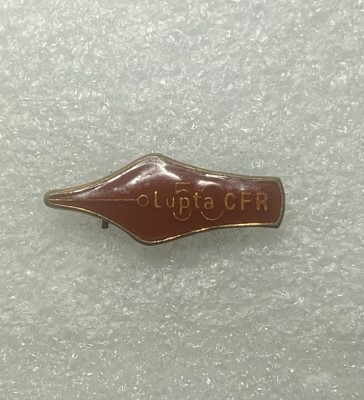 Insigna Lupta CFR foto