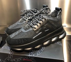 Versace Chain Reaction Black foto