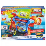 Spalatorie auto cu circuit si tunel, Hot Wheels, HTN80