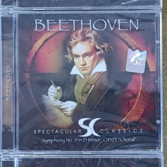 3 cd-uri sigilate cu muzică clasică , Berlioz , Beethoven , Tchaikovsky