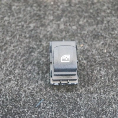 Buton geam ușă dreapta față BMW 5 G30 2017 OEM: 9327031 2468917 foto