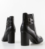 Cumpara ieftin Botine dama Finlay Negre