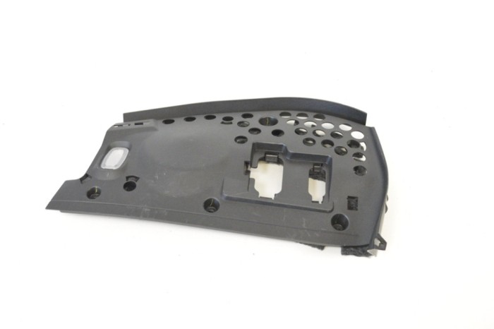 Ornament inferior planșa de bord MERCEDES-BENZ GL X166 2014 OEM: A1666801608 11808367