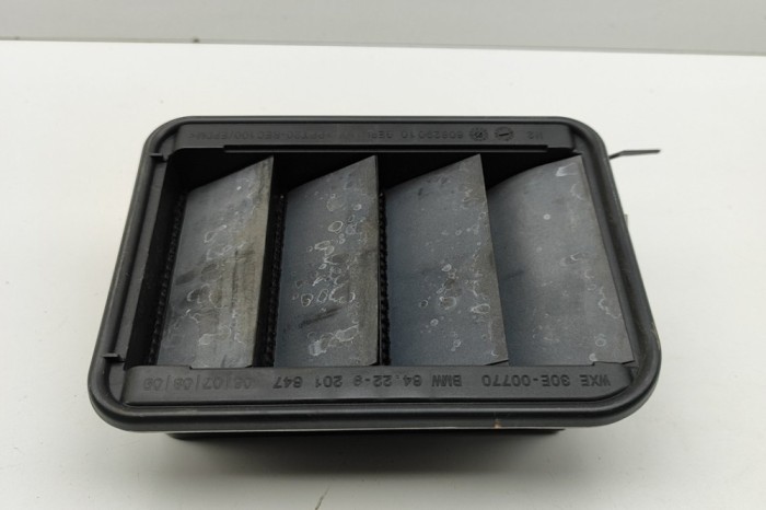 Grila de ventilație caroserie BMW X2 F39 2023 OEM: 9315934 30744391