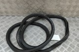 Garnitura ușă dreapta față AUDI Q2 GA 2020 OEM: 81A831721B | 30665745