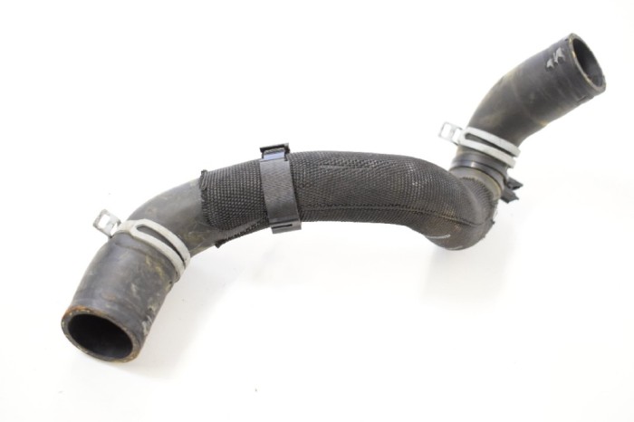 Furtun de lichid de răcire FORD ECOSPORT 2018 OEM: JX61-8B274-FC 11088768