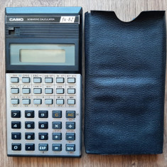 Calculator de buzunar Casio fx82 defect nefunctional crapat