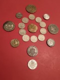 Lot 10 jetoane + lot 10 monede (diferite) [poze]. Discount conform descriere [10 - 20 %. Vezi descrierea.].