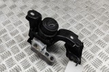 Suport motor dreapta TOYOTA YARIS CROSS MXP_ 2024 OEM: 12305-K0050 | 31517403
