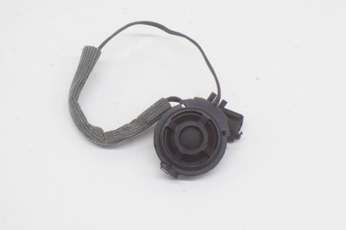 Difuzor ușă st&acirc;nga față VW PHAETON 3D_ 2003 OEM: 3D0035411L 12300127