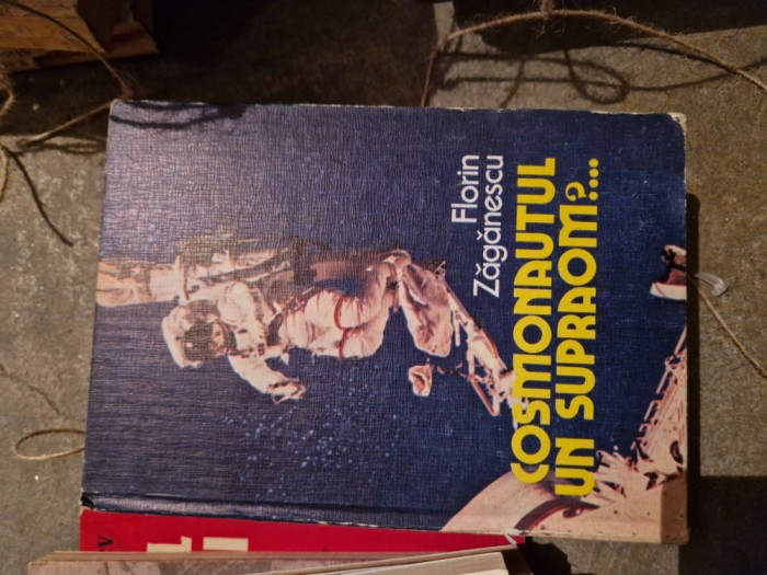 Cosmonautul un supraom? vintage