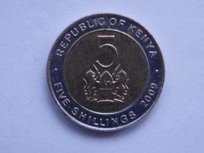 5 SHILLINGS 2009 KENYA foto