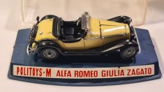 Macheta veche colectie, POLITOYS M532, ALFA ROMEO GIULIA GS ZAGATO roadster 1965, directie conectata la volan, sc 1/43, cutie originala, Italia 1966