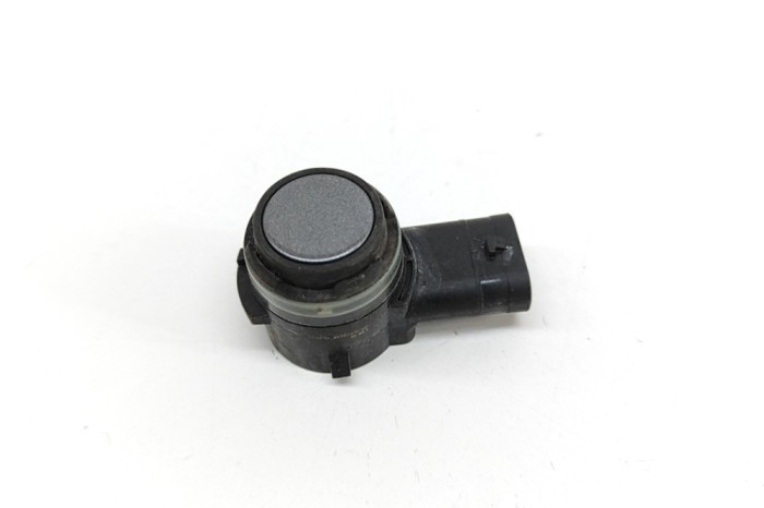 Senzor de parcare spate VW GOLF VII 5G1, BQ1, BE1, BE2 2018 OEM: 5Q0919275B 29402666