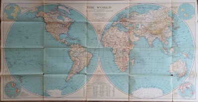 A3400N The World Compiled and Drawn in the Cartographic Section of The National Geographic Society for The National Geographic Magazine, 1935 foto