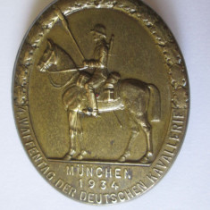 Insignă militară mare Germania nazistă 1934: Ziua Cavaleriei,dim.=50 x 40 mm