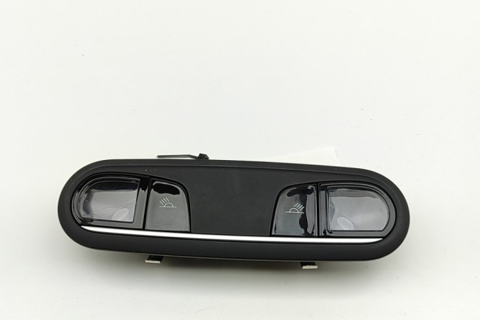 Iluminare interioară AUDI A6 4G2, C7, 4GC 2017 OEM: 4G0947111A 30744230