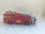 Bnk jc Dinky 266 ERF Fire Tender