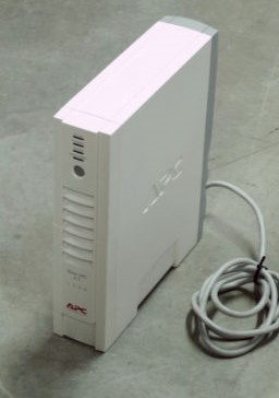 BACK-UPS APC RS1500VA 230V BR1500I