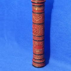 cutie cilindrică din lemn pentru papirus, sec. XIX