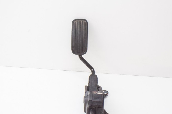 Pedala de accelerație TOYOTA C-HR _X1_ 2019 OEM: 78110-F4041 11738967
