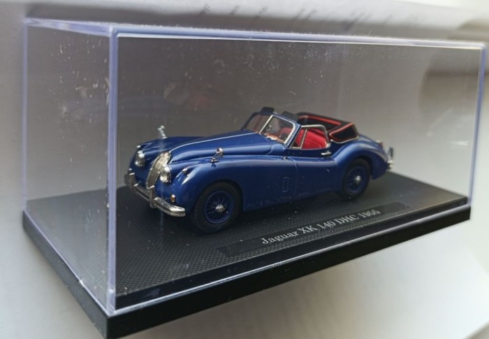 Macheta Jaguar XK 140 DHC 1955 - Dongguan 1/43