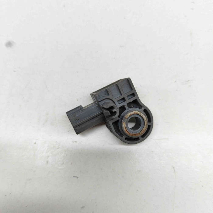 Senzor de impact st&acirc;nga față JAGUAR F-TYPE Coupe X152 2020 OEM: CX23-14B653-AB | 28112120