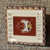 Insigna Romania PIONIER FILATELIST CLASA I