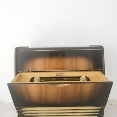 Radio vechi Grundig Musikschrank K21. Made in Germany. Anii 1958/59.
