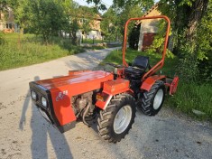 Tractor Tomo Vinković 826
