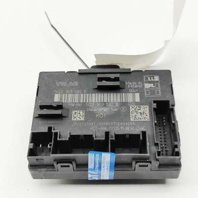 Modul de control ușă st&amp;acirc;nga față VW PASSAT Variant B8 3G5 2016 OEM: 5Q0959592E,5Q0959592B 32751386 foto