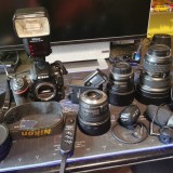 Aparat foto DSLR Nikon D800 cu accesorii