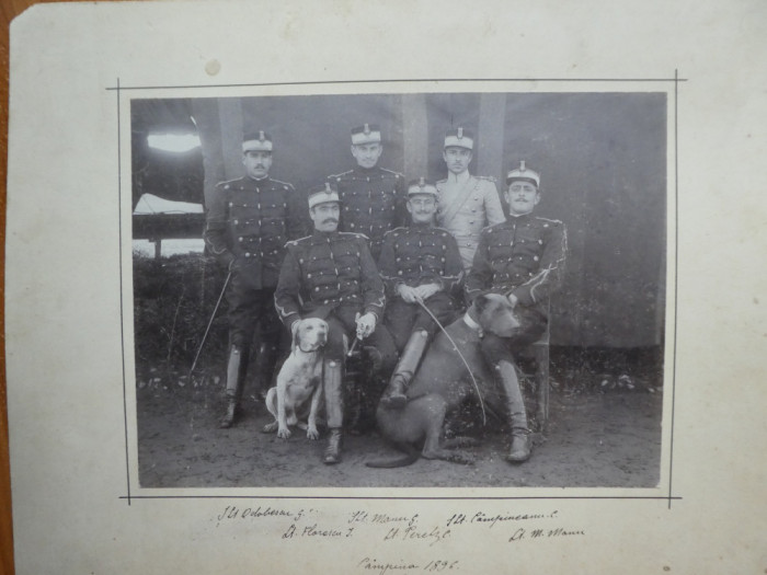 Fotografie pe carton, Voluntarii Corpului Magheru la Campina in 1896 in bivuac, Lt. Odobescu, Lt. Florascu, Slt. Manu, Slt. Campineanu