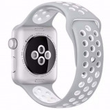 Cumpara ieftin Curea iUni compatibila cu Apple Watch 1/2/3/4/5/6/7, 38mm, Silicon Sport, Argintiu/Alb