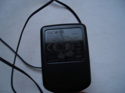 Incarcator Alcatel model PA-5V550ma-006, cu iesire micro USB la 5 V, 0.55 A foto