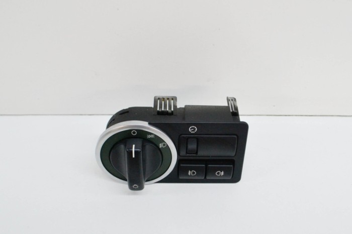 Modul de control comutator faruri LAND ROVER RANGE ROVER III L322 2004 OEM: LRGYUD000161PUY,037094056 14904094