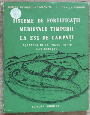 Sisteme de fortificatii medievale timpurii la est de Carpati// 1987 foto