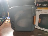 Mini cooler englezesc Russell Hobbs