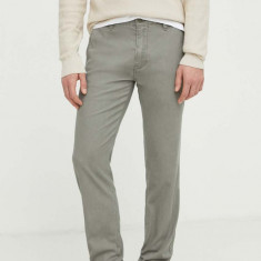 Levi's pantaloni barbati, culoarea gri, cu fason chinos