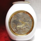 VAZA PORTELAN JAPONEZ CHOKIN ART REALIZATA CU AUR SI ARGINT DECOR PASARI