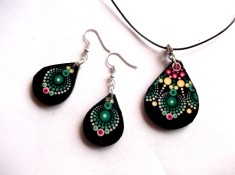 set colier si cercei din lemn cu mandala 42836