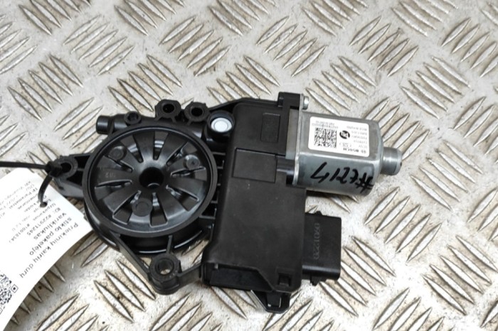 Motor macara geam ușă st&acirc;nga față KIA EV6 CV 2022 OEM: 82450-CV010 | 22911245