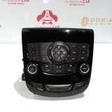 Cumpara ieftin Radio CD Chevrolet Orlando 2.0D 2011-2021