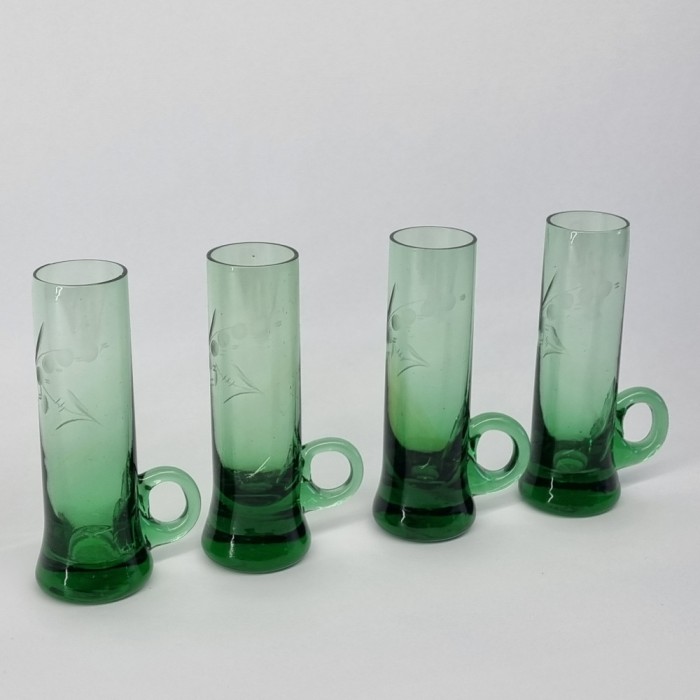 Set 4 pahare sticla verde gravata Bohemia - Cehoslovacia vechi, vintage