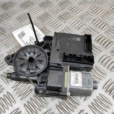 Motor macara geam ușă dreapta față VW PASSAT Variant B7 365 2014 OEM: 3C0959792C 31047909 foto