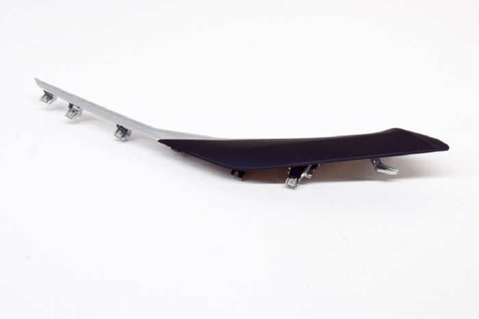 Ornament consola centrală BMW 3 G20, G28 2019 OEM: 3026903,6994718 11507710