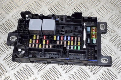 Panou de siguranțe JAGUAR E-PACE X540 2020 OEM: J9C3-14A073-BC,59CW11F07-B 13977280 foto