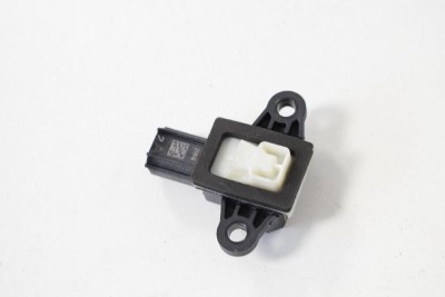 Senzor de impact lateral st&amp;acirc;nga VOLVO V40 Hatchback 2016 OEM: 31360986 10031792 foto